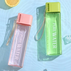 Square plastic water bottle with high aesthetic appeal, large capacity, suitable for sports and fitness, unisex, popular on-the-go cup, logo printing available