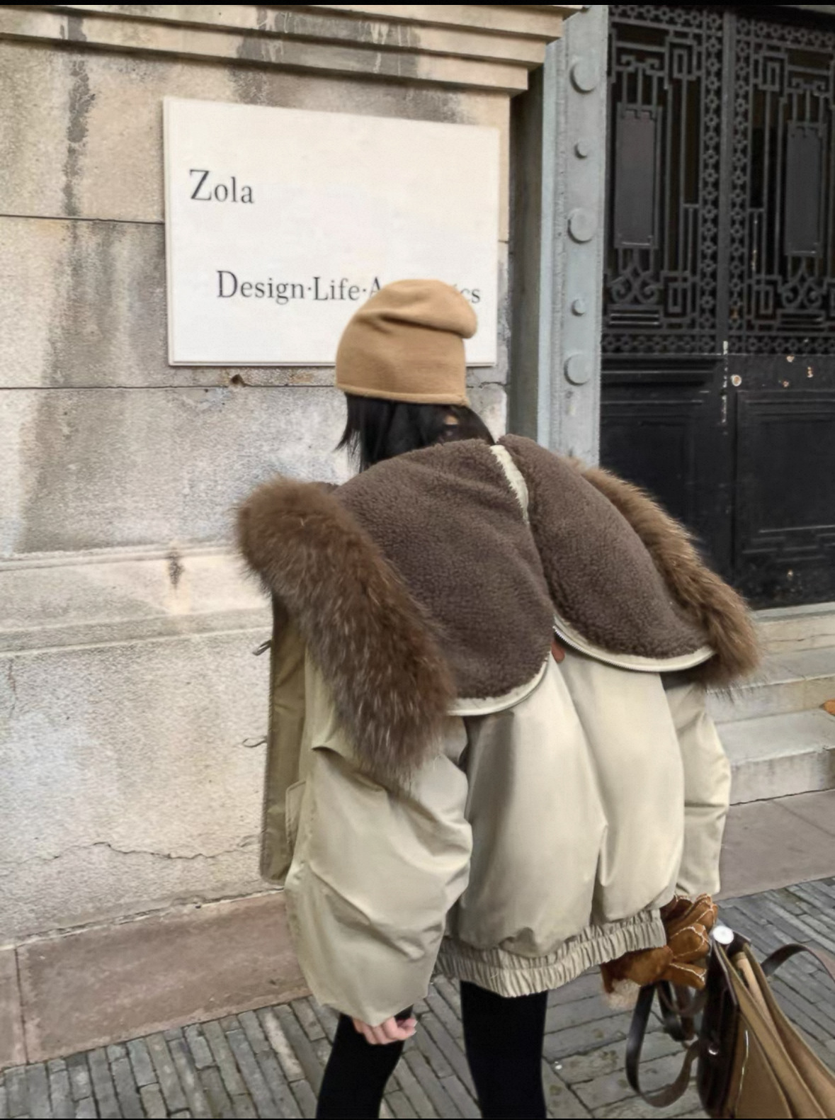 Corea de alta sensación hermoso botón de cuerno de buey encapuchado ropa de algodón para mujeres invierno 2025 nuevo tipo de chaqueta de algodón gruesa image 6