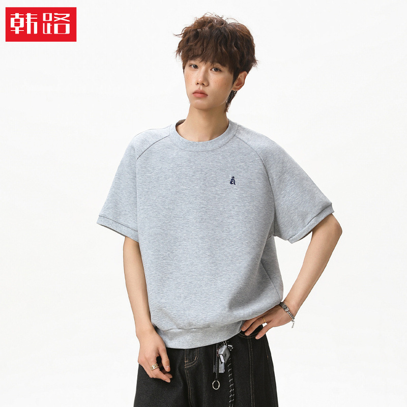 Textured Air-Layer Short-Sleeved T-Shirt for Men, New Summer Style, Exquisite Old Money Style, Contrasting Color Embroidery Design T-Shirt Textured Air-Layer Short-Sleeved T-Shirt for Men, New Summer Style, Exquisite Old Money Style, Contrasting Color Embroidery Design T-Shirt