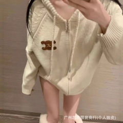 CE正确原2025新款麻花辫连帽高克重棕皮标开衫针织毛衣外套