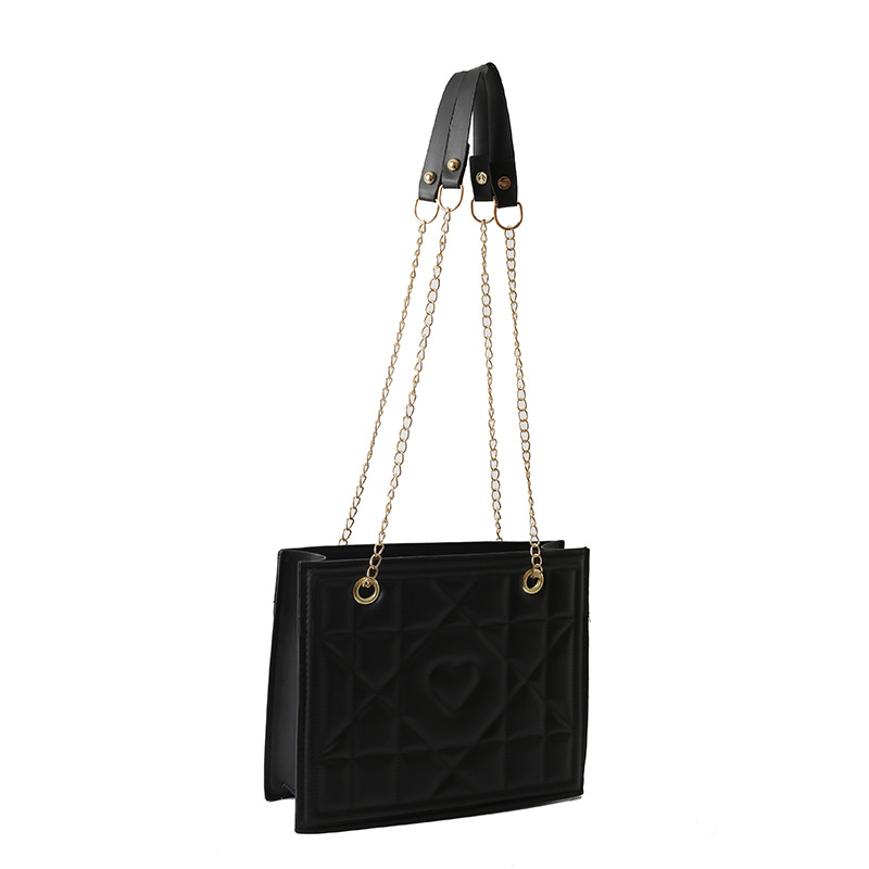 Vintage Chain Small Square Bag 2023 New Fashionable Shoulder Bag Large Capacity Casual Commuter Messenger Bag Women's Bag