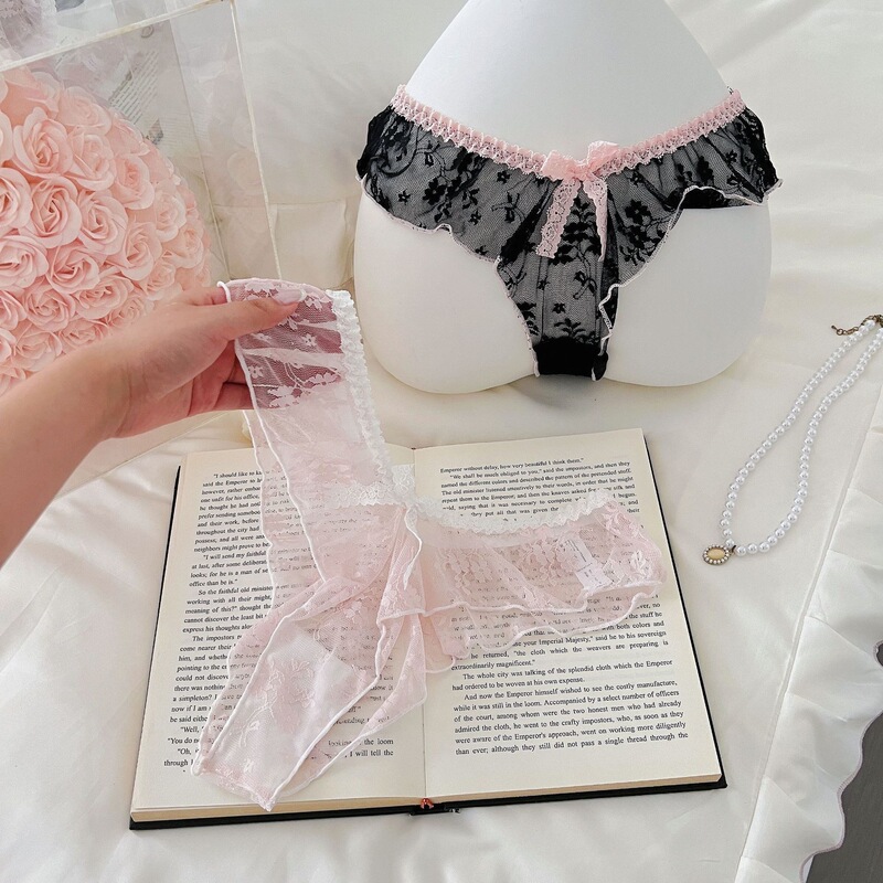 Japanese-style soft girl seamless lace panties for women, with skirt-style lace trim, sexy bow and floral T-back, low-rise Japanese-style soft girl seamless lace panties for women, with skirt-style lace trim, sexy bow and floral T-back, low-rise