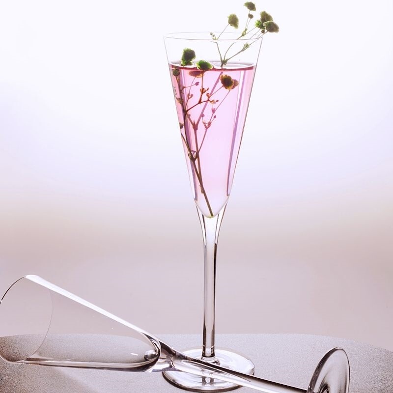 Innovative lead-free crystal bubble cocktail glass, conical martini red wine glass, oil painting aroma glass, champagne glass Innovative lead-free crystal bubble cocktail glass, conical martini red wine glass, oil painting aroma glass, champagne glass