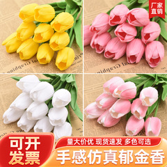 チューリップ造花造花ピンクインスタイルリビングルームブックデスクトップフラワーアレンジメント装飾品白い花束撮影小道具