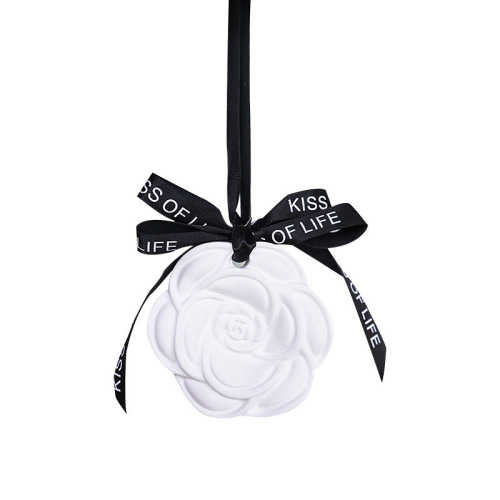 Car aromatherapy fragrance car fragrance tablet pendant long-lasting light fragrance car interior accessories high-end ladies only wholesale