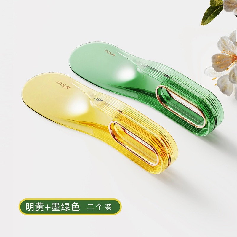 シーツの神器を敷いてベッドを塞いでシーツを交換して固定器を整理します。|undefined