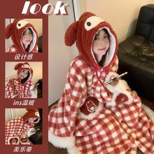 可爱格纹美乐蒂珊瑚绒睡衣女冬季新款加绒加厚保暖斗篷居家服睡袍