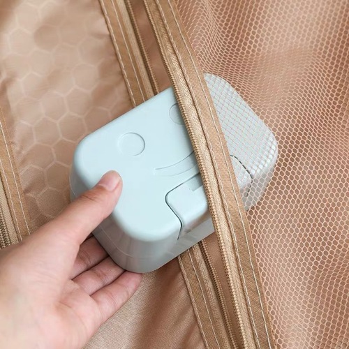 Portable travel soap box with lid soap box sealed home laundry bathroom student dormitory soap dish wholesale