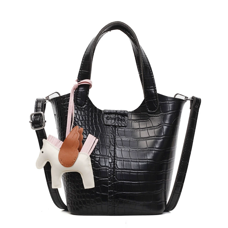 (Cross-border trading), fashionable handheld shoulder bag, universal capacious one-shoulder bag, crocodile print