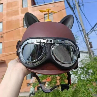 3C certified, national standard electric motorcycle Motosiklet kaskı (dəbilqə) - 3c-certified-brown-black-cat-ears-sunglasses-yellow-windmill