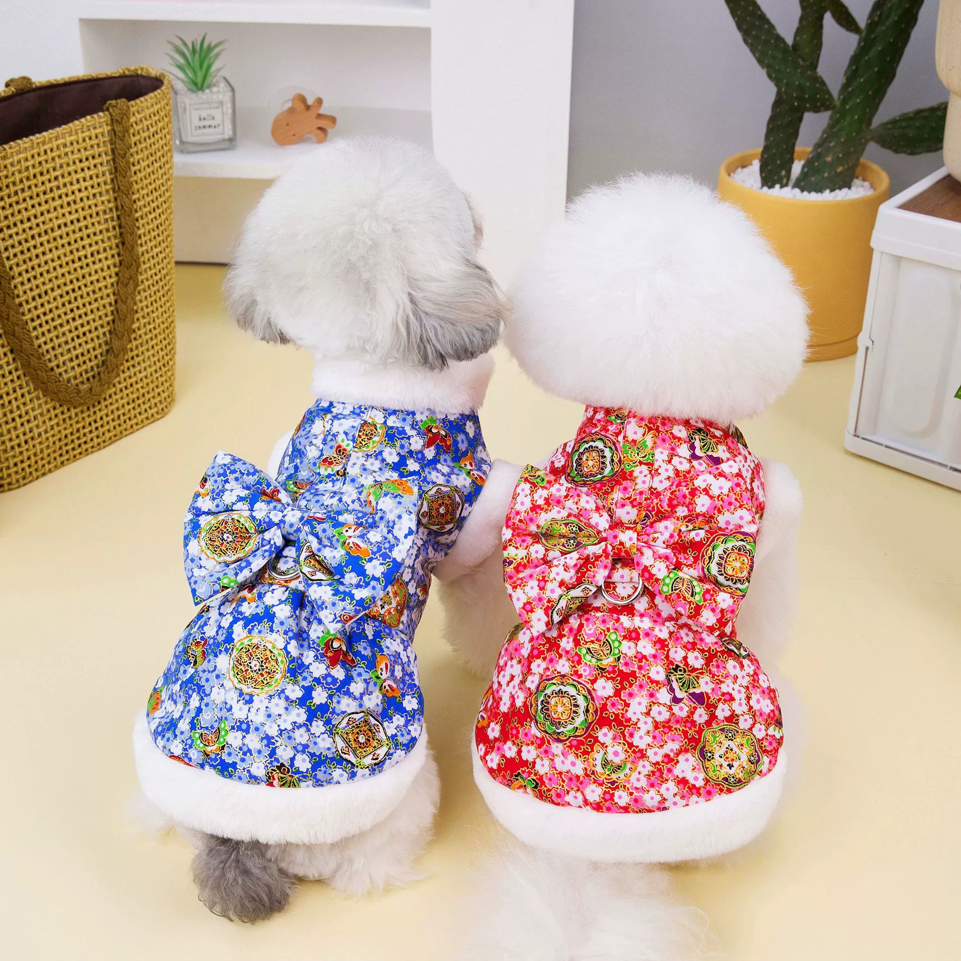Осенне-зимняя новогодняя Одежда для собак Wind Flower с хлопковой подкладкой для маленьких собак на Рождество, чем одежда для домашних животных с медведем Тедди оптом