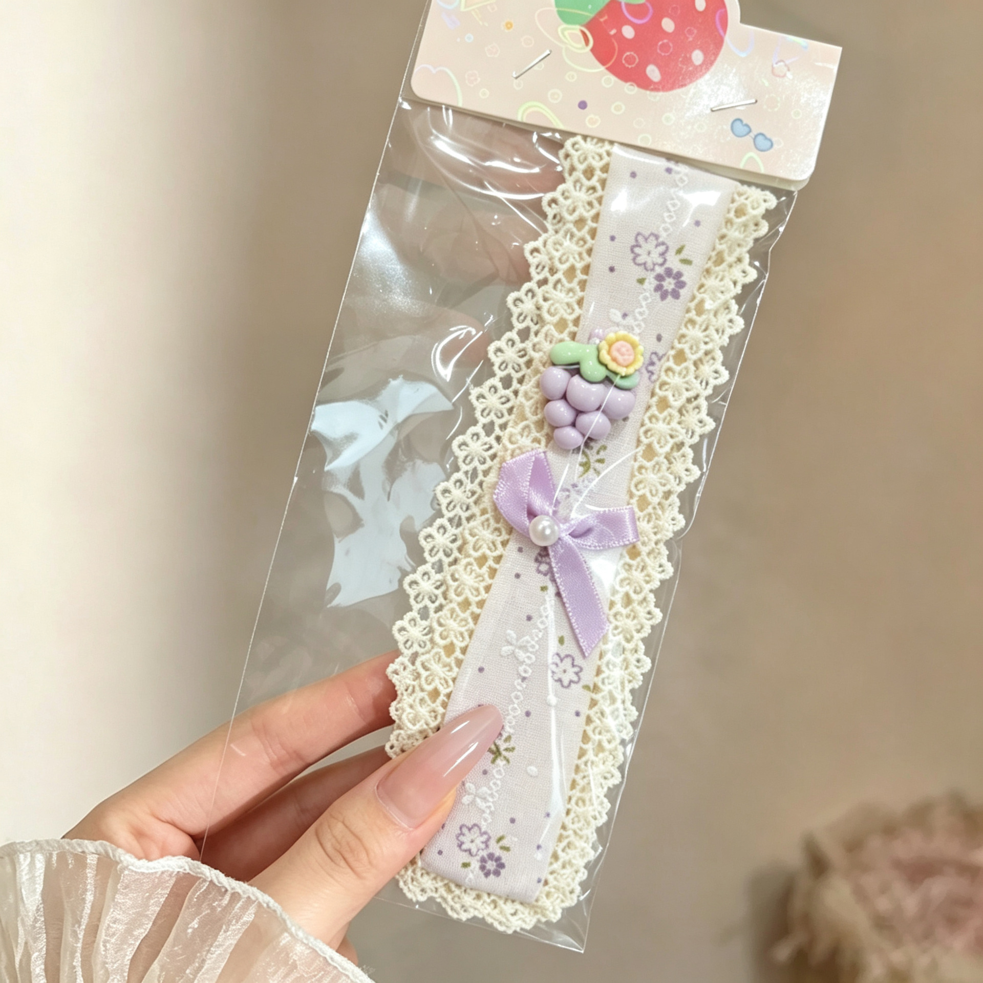 3番 紫色のぶどうマジックテープ 約33cm（長さ）x 4.5cm（幅）