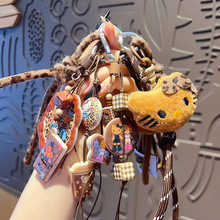 创意手工diy美拉德手绳钥匙扣书包挂件miu系串珠包包公仔玩偶挂饰