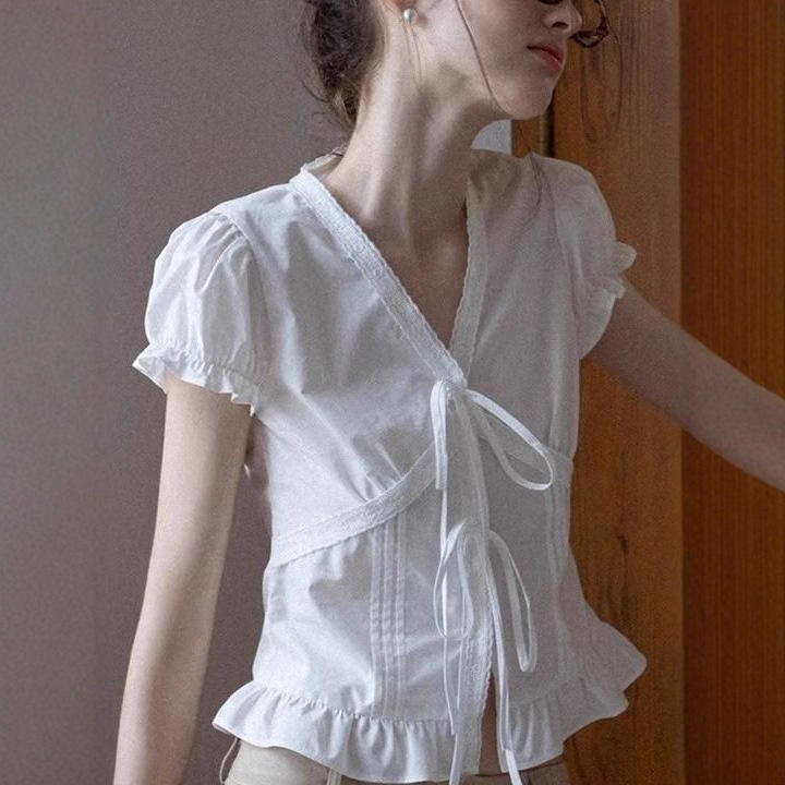 French-Style V-Neck Short-Sleeve Shirt for Women, Unique Design, Slim Fit, Short Style, Summer Pure Desire Style, White Top for Hot Girls French-Style V-Neck Short-Sleeve Shirt for Women, Unique Design, Slim Fit, Short Style, Summer Pure Desire Style, White Top for Hot Girls