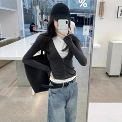 巨好看假两件上衣早秋季撞色辣妹长袖T恤女拉链款小众设计打底衫