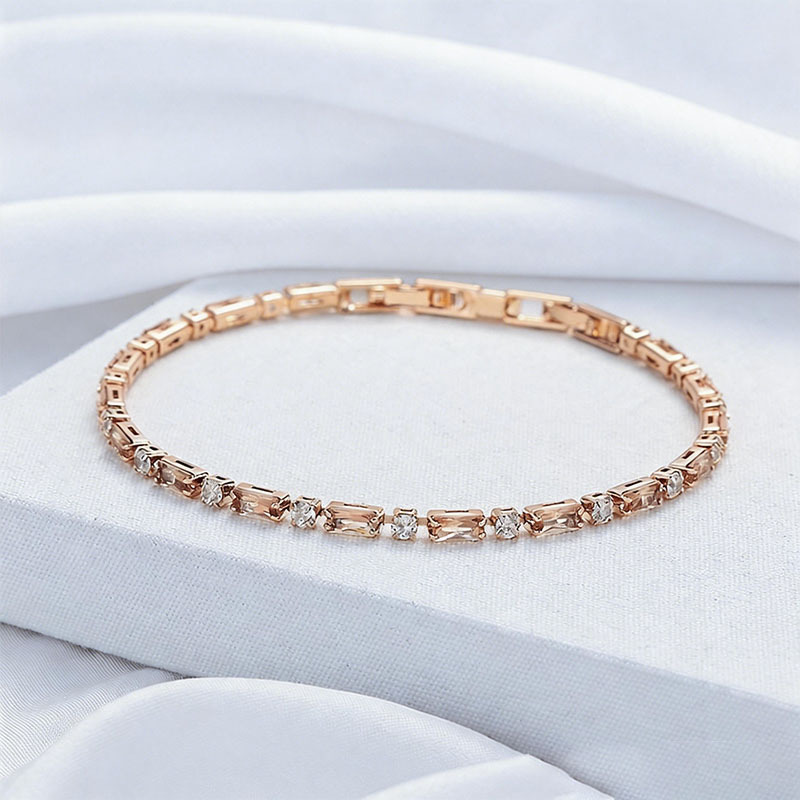 Amazon Cross-Border Supply of Light Luxury Zircon Bracelet for Women, High-End Diamond-Encrusted Elegant Gold-Plated Bracelet, Wholesale from Manufacturer Amazon Cross-Border Supply of Light Luxury Zircon Bracelet for Women, High-End Diamond-Encrusted Elegant Gold-Plated Bracelet, Wholesale from Manufacturer