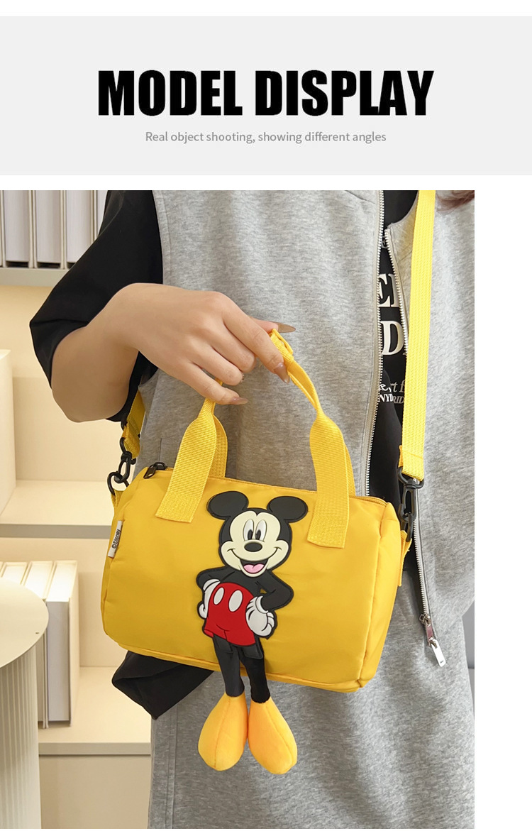 The 2021 new children's bags feature a cute Mickey Mouse pattern bowling bag for girls and a fashionable hand-held shoulder bag full figure
