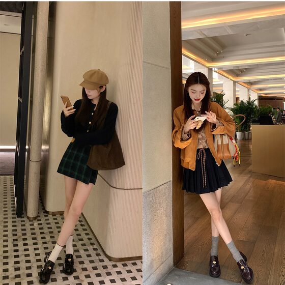 Grape Mother studiolee Frey Holiday ~ British Wind Round Head Small Gold Coin One Pedal Thick Heeled Lefu Leather Shoes
