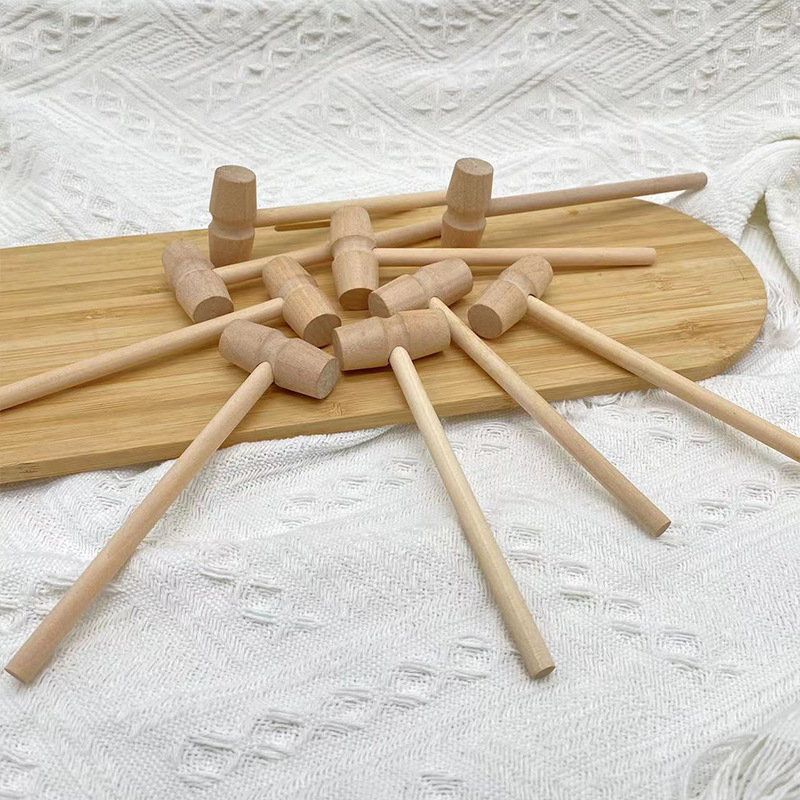 メーカー卸売りの木の小木のハンマーは金の卵を打って木のハンマーの事務室を競売にかけて木のハンマーをマッサージします。|undefined