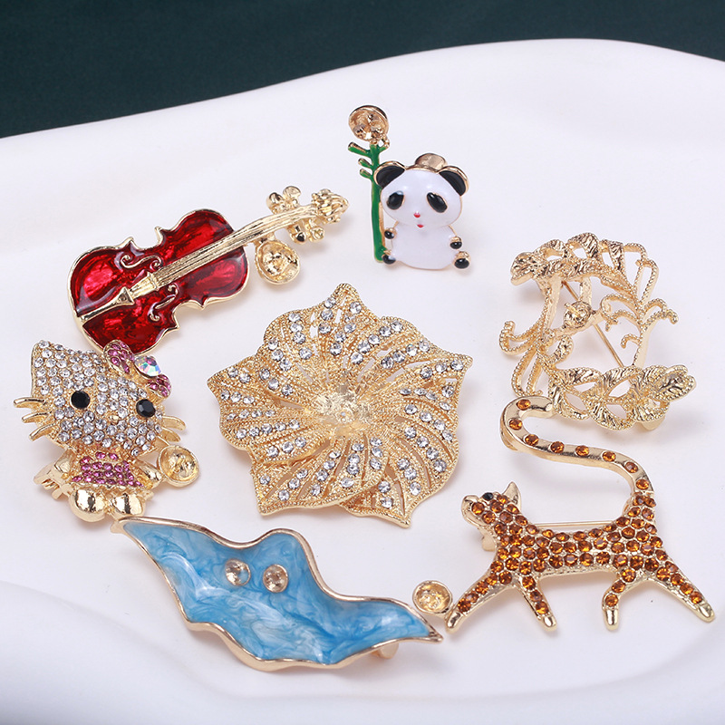 DIY brooch accessories alloy zircon pearl cat violin multi-style corsage women's cute temperament women's accessories