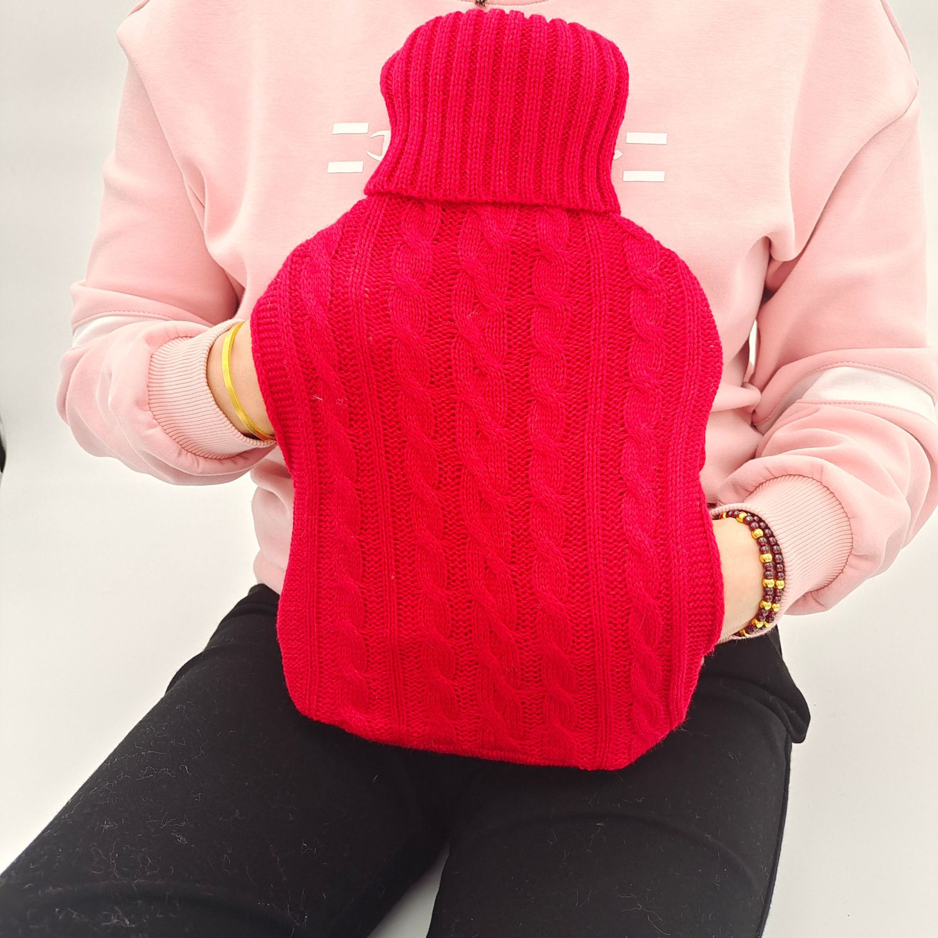 En stock lindo en forma de corazón mano más caliente bolsa de agua portátil creativo llenado de inyección de agua bolsa de agua caliente moda portátil bolso caliente al por mayor