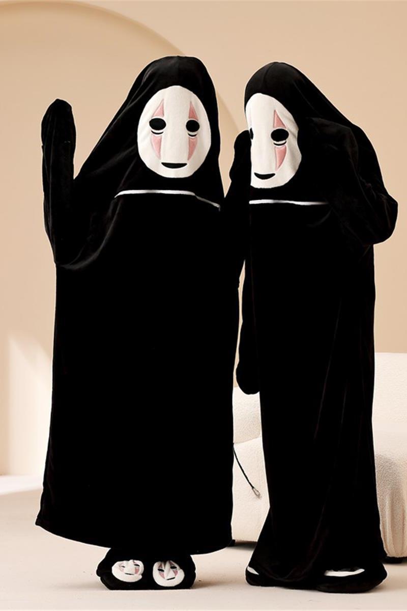 Qianhe Qianxun camisón de pareja de hombres sin rostro Halloween cos lindo divertido talla de arena pijamas de una sola pieza para hombres y mujeres