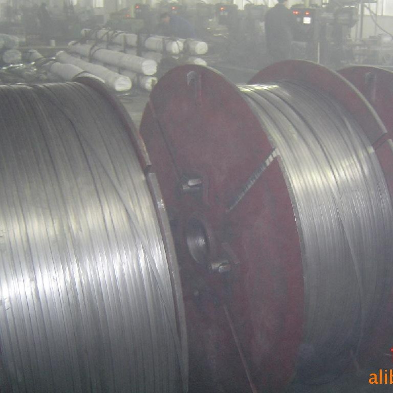 常年供应光亮扁钢，冷轧规格4*9小扁钢，2.5*8小扁丝冷拉扁钢现货