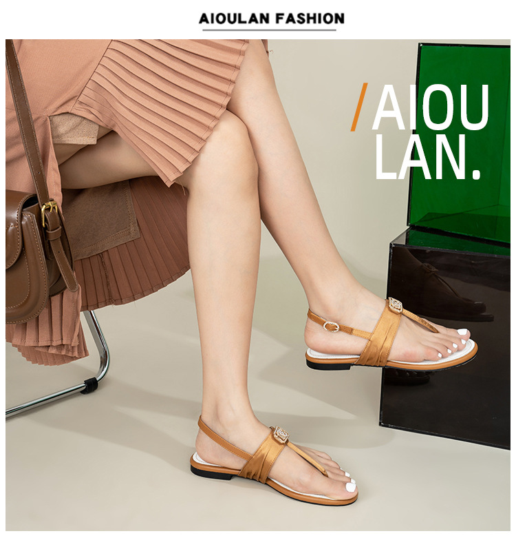 Moda Saten Sandalet Kadın Yaz Ayakkabıları Dış Ticaret Terlikler Dış Giyim Tek Kelime Plaj Düz_voghion.com