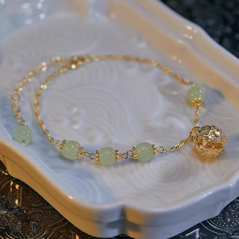 Design Hetian Yu Bell Bracelet Bracelet High Sense Personality New Women's Hanfu Light Luxury Bracelet with Bell