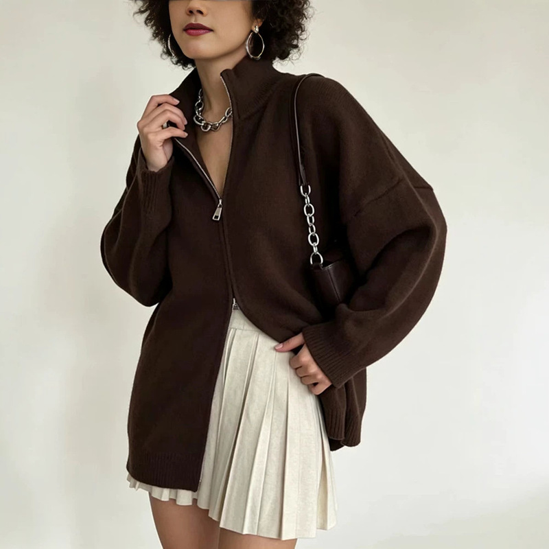 European and American style casual gray stand-up collar cardigan for women, loose fit, double zipper, knitted jacket for autumn and winter European and American style casual gray stand-up collar cardigan for women, loose fit, double zipper, knitted jacket for autumn and winter