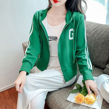 外套女秋款外穿棒球服短款连帽卫衣新款时尚减龄开衫拉链外套女士