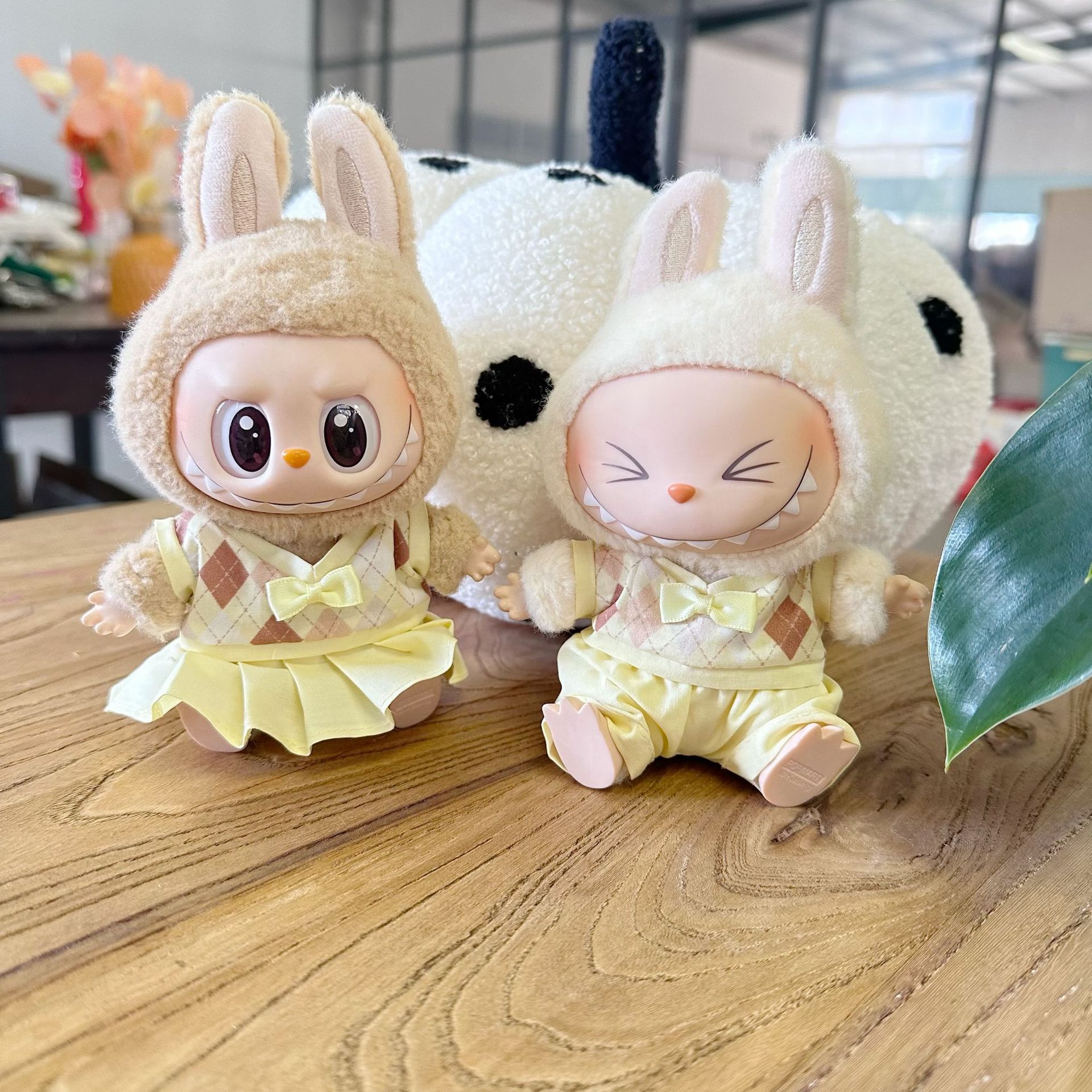 僅衣服】LABUBU坐坐派對系列公仔娃衣掛件拉布布着替英倫風校園服