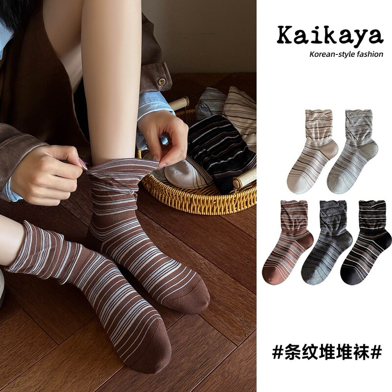 Niche Designer Socks for Women, Korean Style Color-Block Striped Mid-Calf Socks, Japanese Retro Flared Cuff Slouch Socks, Seamless Socks Niche Designer Socks for Women, Korean Style Color-Block Striped Mid-Calf Socks, Japanese Retro Flared Cuff Slouch Socks, Seamless Socks