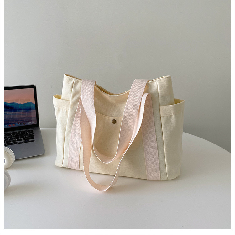Women's Medium Canvas Solid Color Basic Classic Style Square Zipper Tote Bag display picture 5