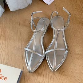 女式时装单鞋;女式皮靴;乐福鞋