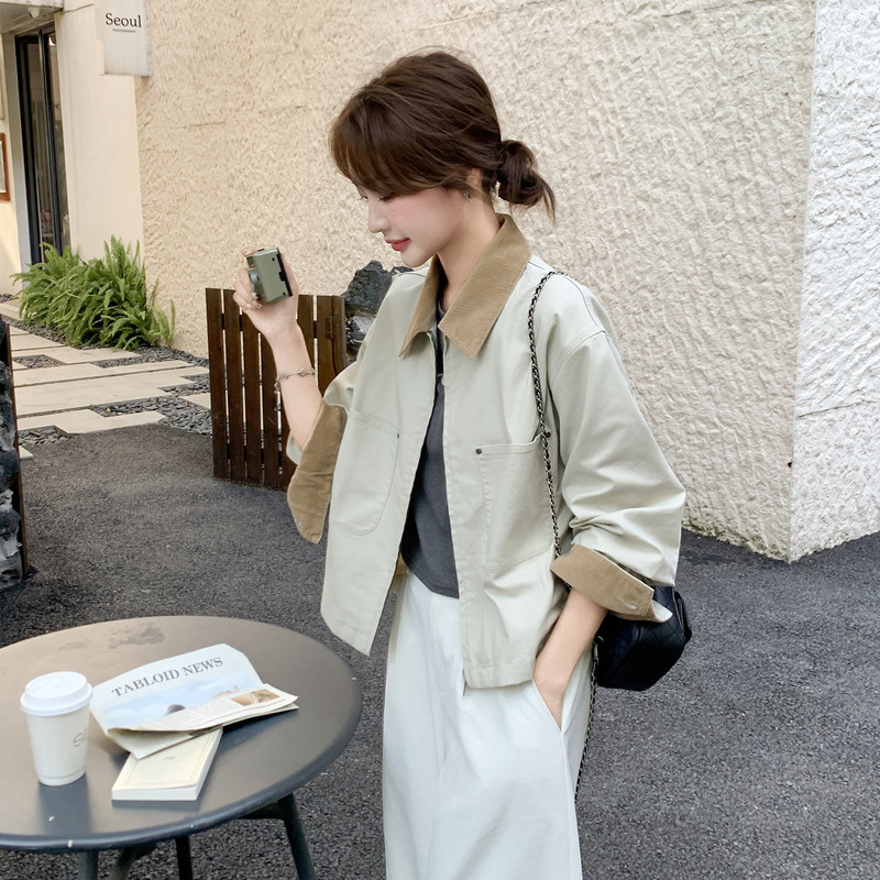 Khaki color-blocking design short trench coat for women, 2026 spring and autumn new Korean style elegant jacket for petite women Khaki color-blocking design short trench coat for women, 2026 spring and autumn new Korean style elegant jacket for petite women