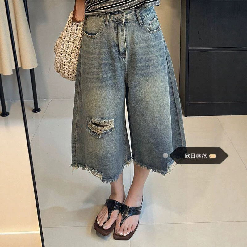 Plus-Size Vintage Ripped Cropped Denim Shorts for Petite Women, New Summer High-Waisted Loose Wide-Leg Straight Pants