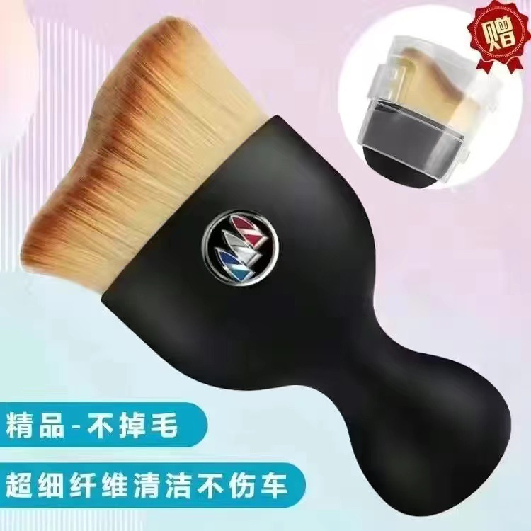 먼지 커버가 있는 뷰익