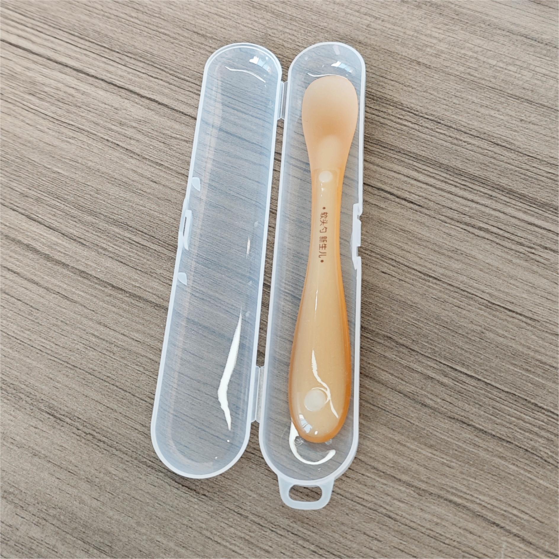 단일 부드러운 숟가락 저장 상자