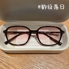 9906ī��Ů��߼��п����ж���̫������Բ�����շ�ɹuv400