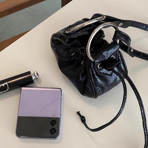  new niche design versatile silver shoulder crossbody handbag female mini drawstring pleated small bag