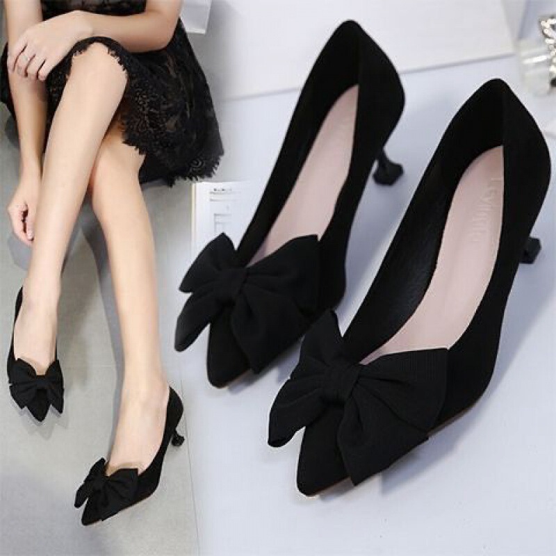 Wine Cup Heel Thick Heel Soft Western Style Soft Bottom Elegant New Mid Heel Fragrant Style Flat Shoes Pure Bridesmaid Wine Cup Heel Thick Heel Soft Western Style Soft Bottom Elegant New Mid Heel Fragrant Style Flat Shoes Pure Bridesmaid