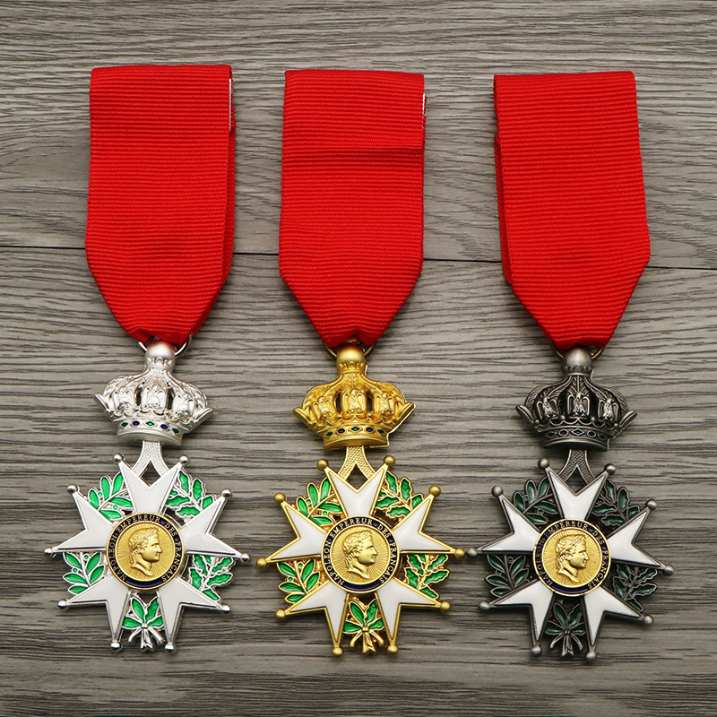 Re-Engraved French French Emperor Napoleon's Senior Knight Officers' Order of the Legion of Honor Medal of Honor