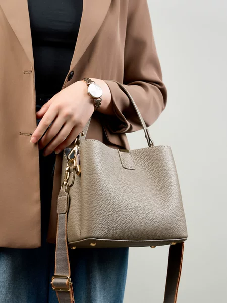 First-Layer Cowhide Leather Bag 2025 New Trendy Large-Capacity Bucket Bag Simple Versatile Genuine Leather Shoulder Crossbody Handbag