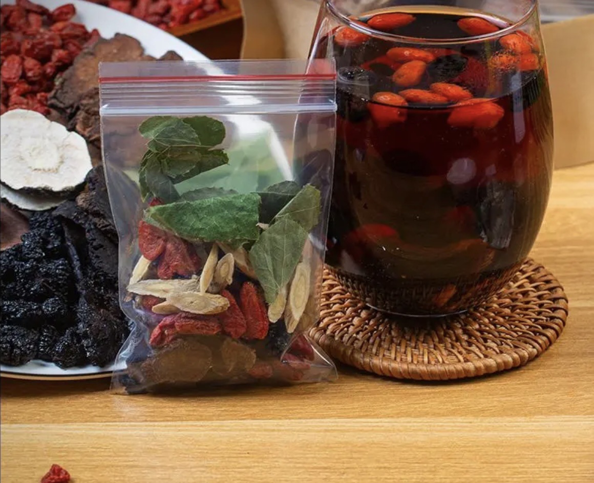 Men's Eight Treasure Herbal Tea Ba Bao Cha 300g 20 Teabags Traditional Wellness Blend details
