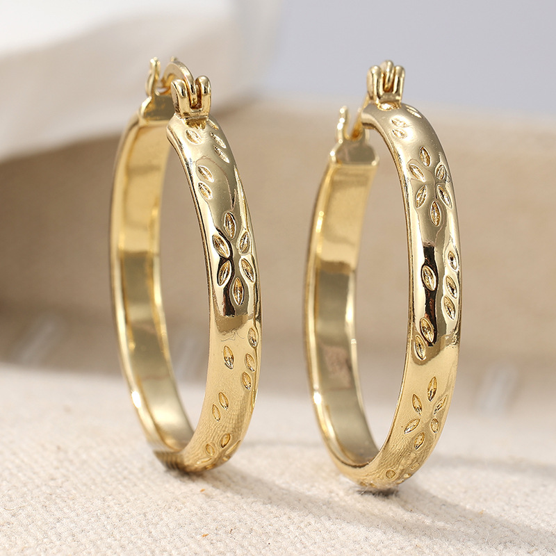 Exaggerated Textured Statement Earrings For Women Heavy Style_voghion.com