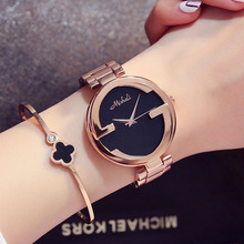 ��Ʒ����ִ��ֱ�Ů���������Ů����ˮ��Լʱ������Ůʿʱװ��