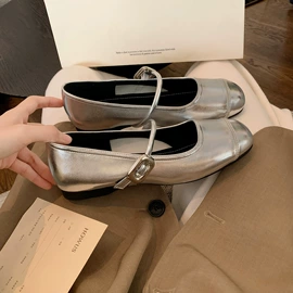 女式时装单鞋;厚底拖鞋;女式棉鞋