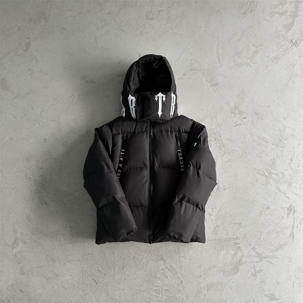 Black scarf, jacket