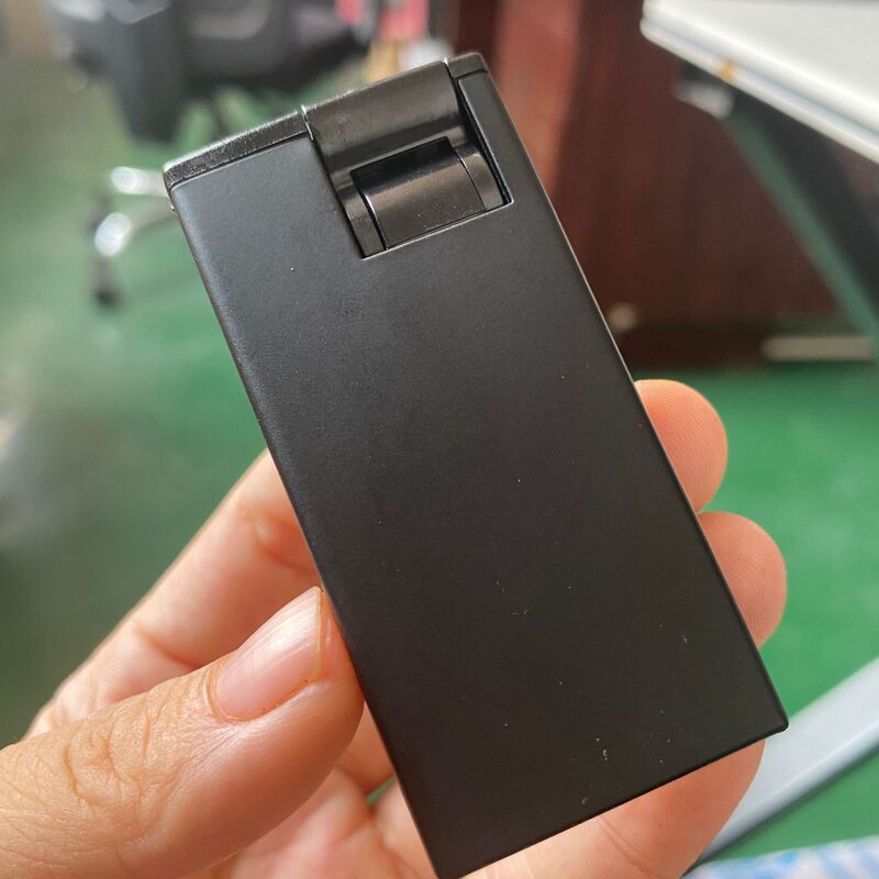 防風ライター50個入り、金属製、防爆、耐久性、刻印入り、卸売、クリエイティブ、ネット人気商品、インフレータブルライター、カスタムメイド|undefined
